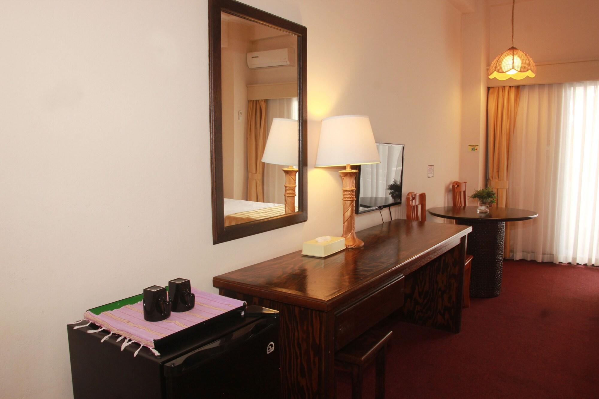 Holiday Saipan Hotel Luaran gambar