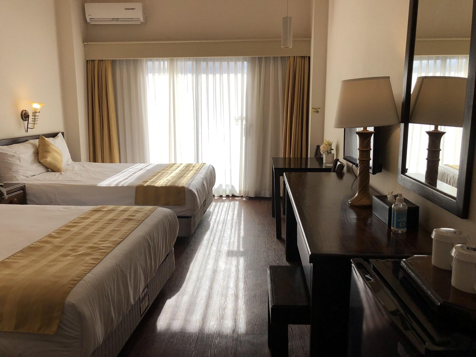 Holiday Saipan Hotel Luaran gambar