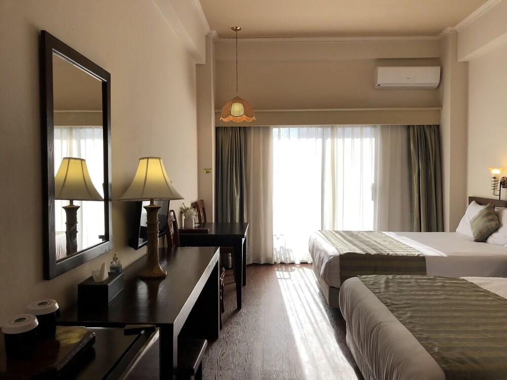 Holiday Saipan Hotel Luaran gambar